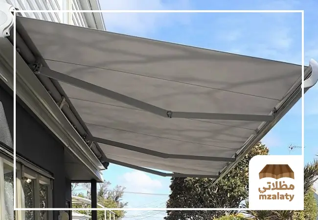 [صورة: folding-awnings-9.webp]