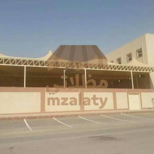 مظلات هرمية للسيارات